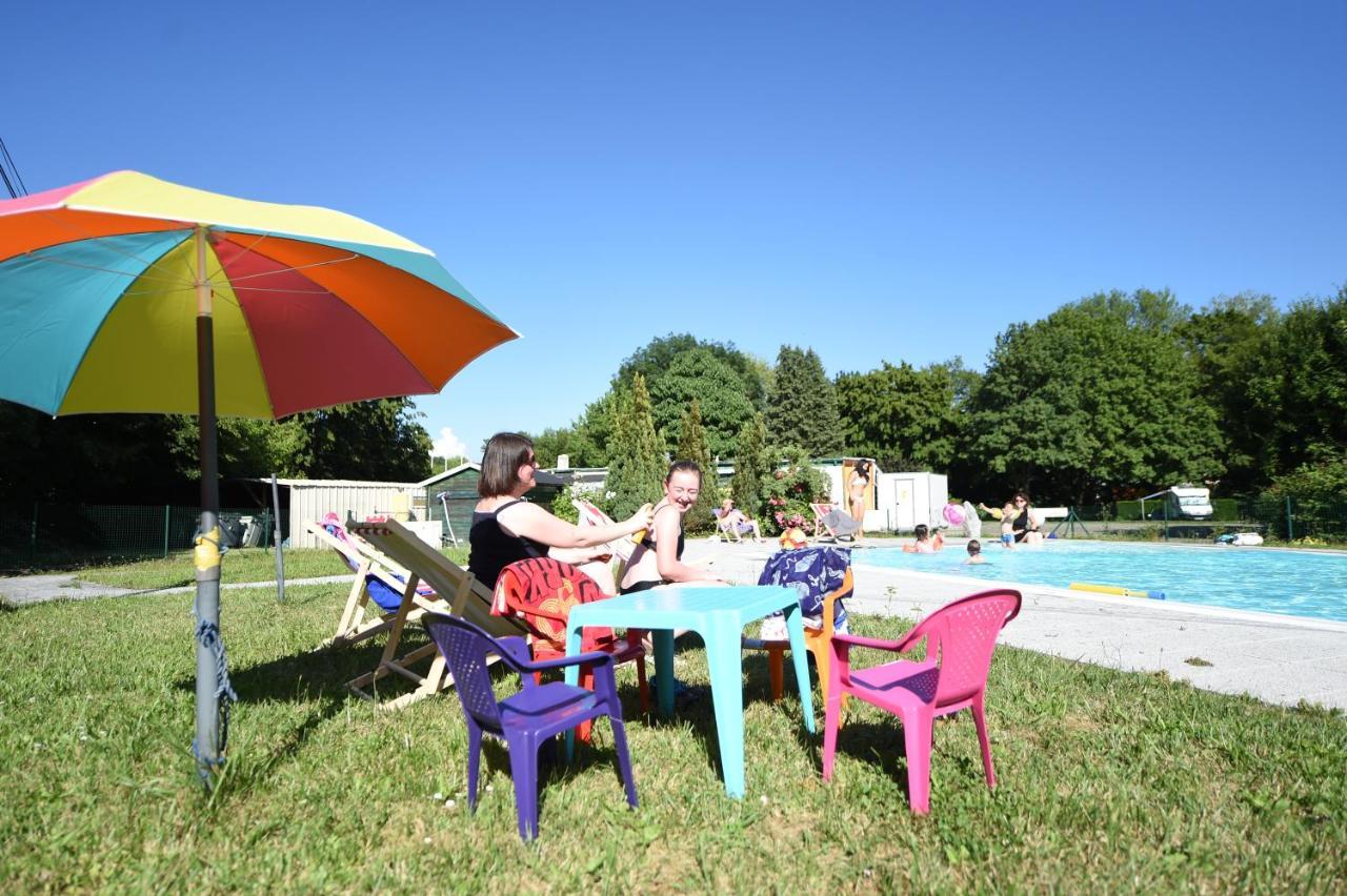 Camping De L'Ill Hotel Mulhouse Exterior photo