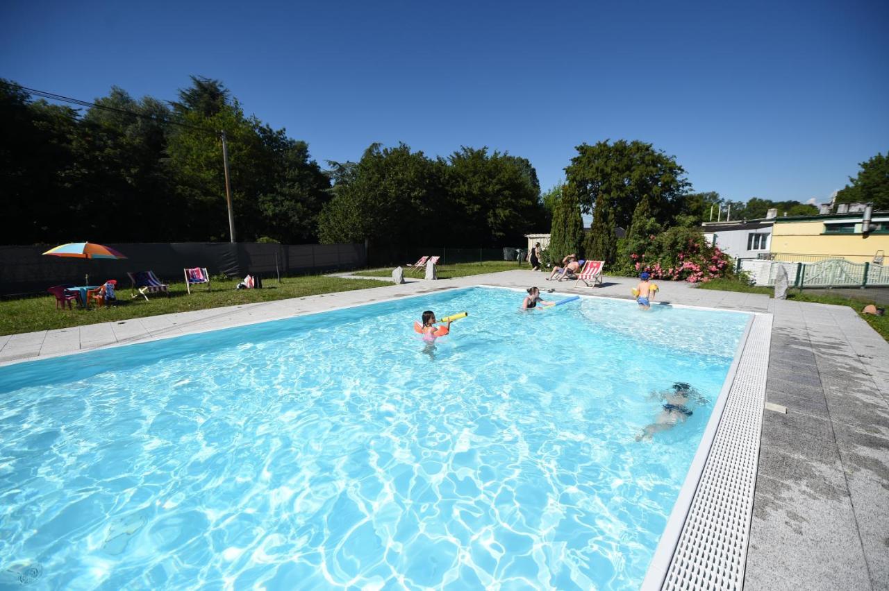 Camping De L'Ill Hotel Mulhouse Exterior photo